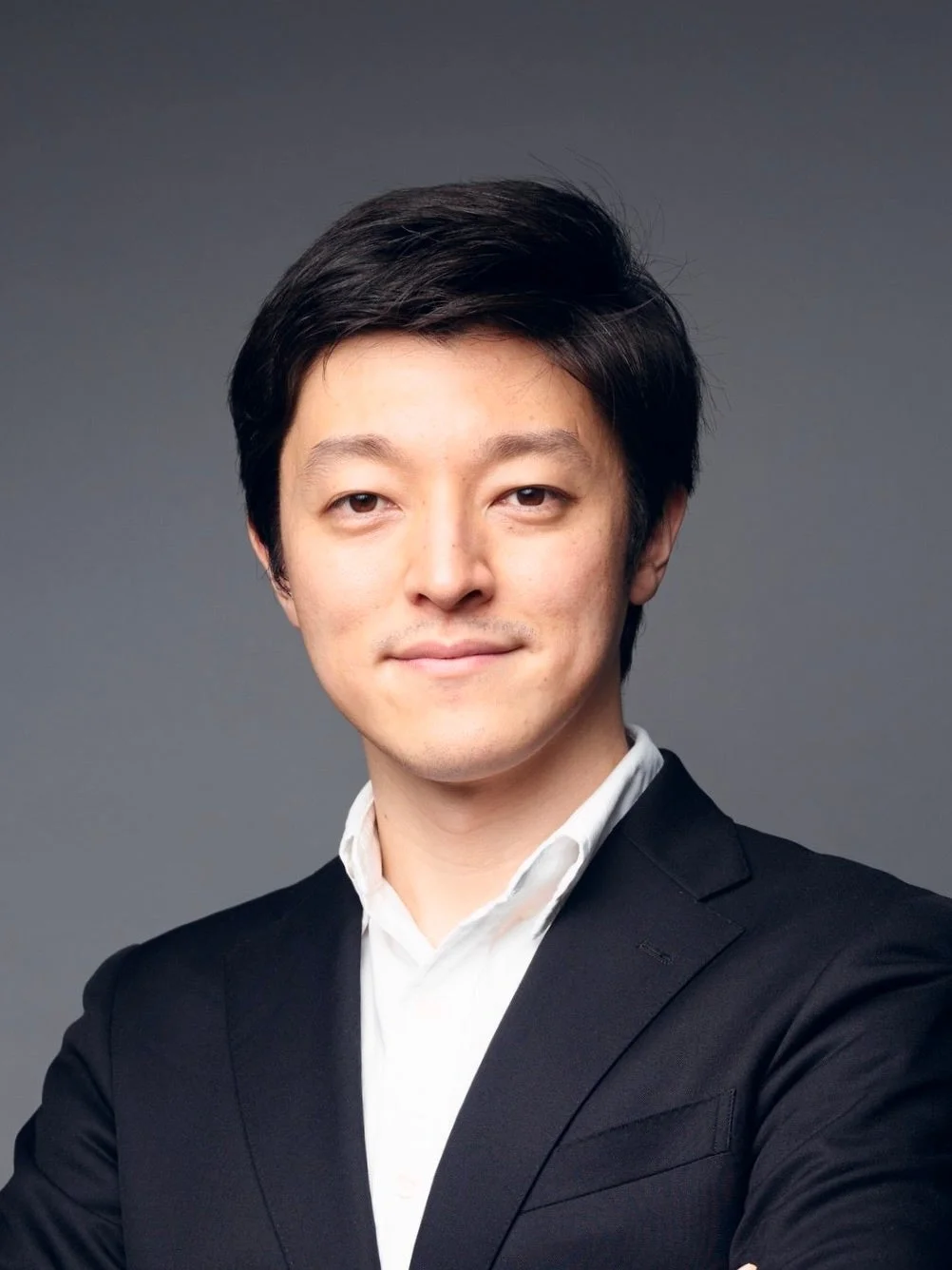 株式会社アトム 青木 俊介 代表取締役社長
