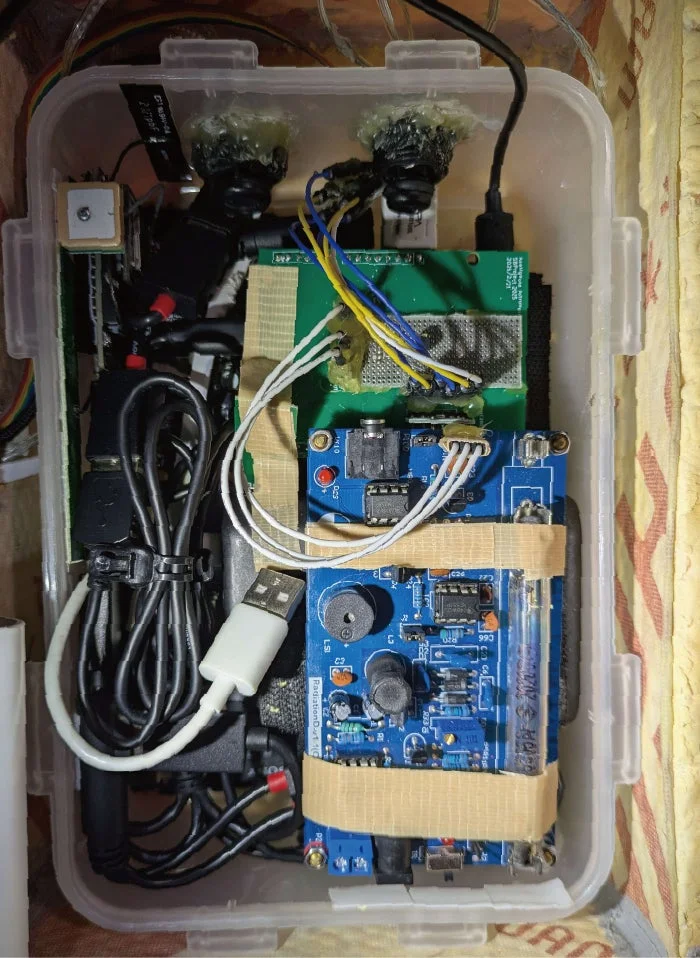 自作の電子機器